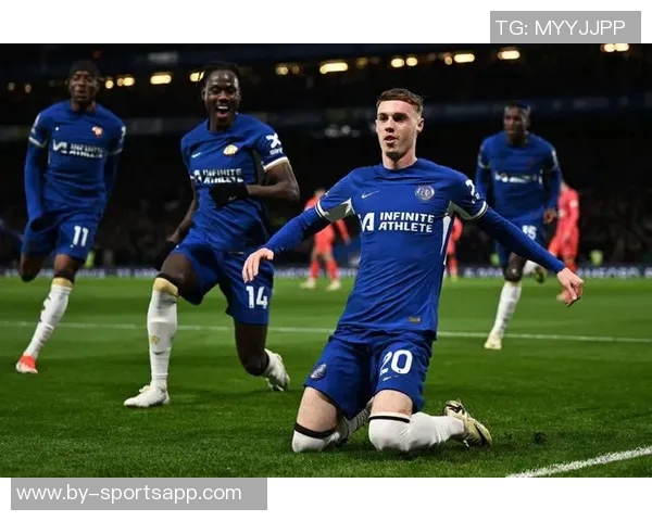 阿达拉比奥尤称赞帕尔默为最佳球员并谈红黄牌问题 阿达拉比奥尤称赞帕尔默为最佳球员并谈红黄牌问题