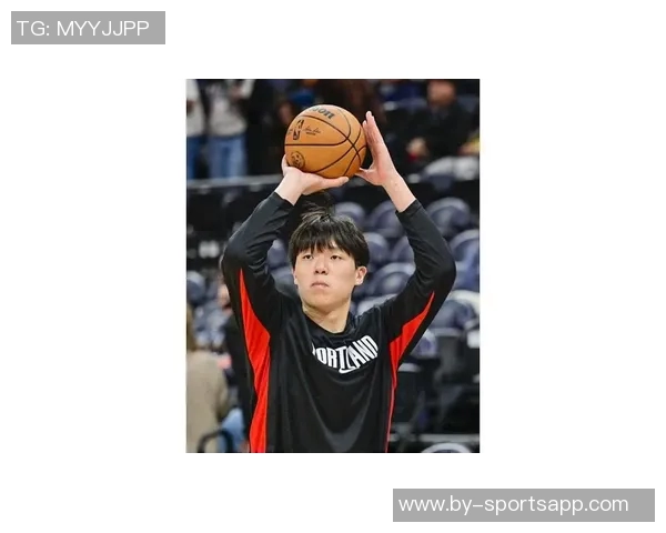 杨瀚森的时尚品味如何格兰特愿意提供穿搭建议